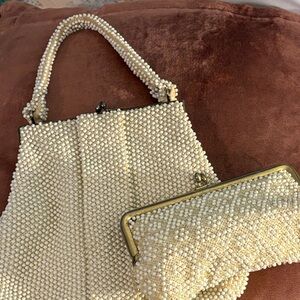 Chic Cream Beaded Shoulder Bag with matching change purse